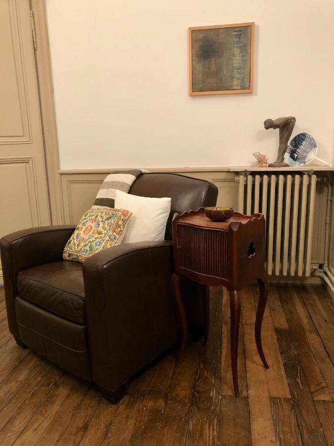 أنغوليم Beautifully Renovated Rooms On Place New York المظهر الخارجي الصورة